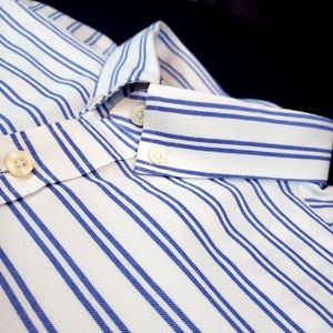 Untuckit casual button up shirt long sleeve